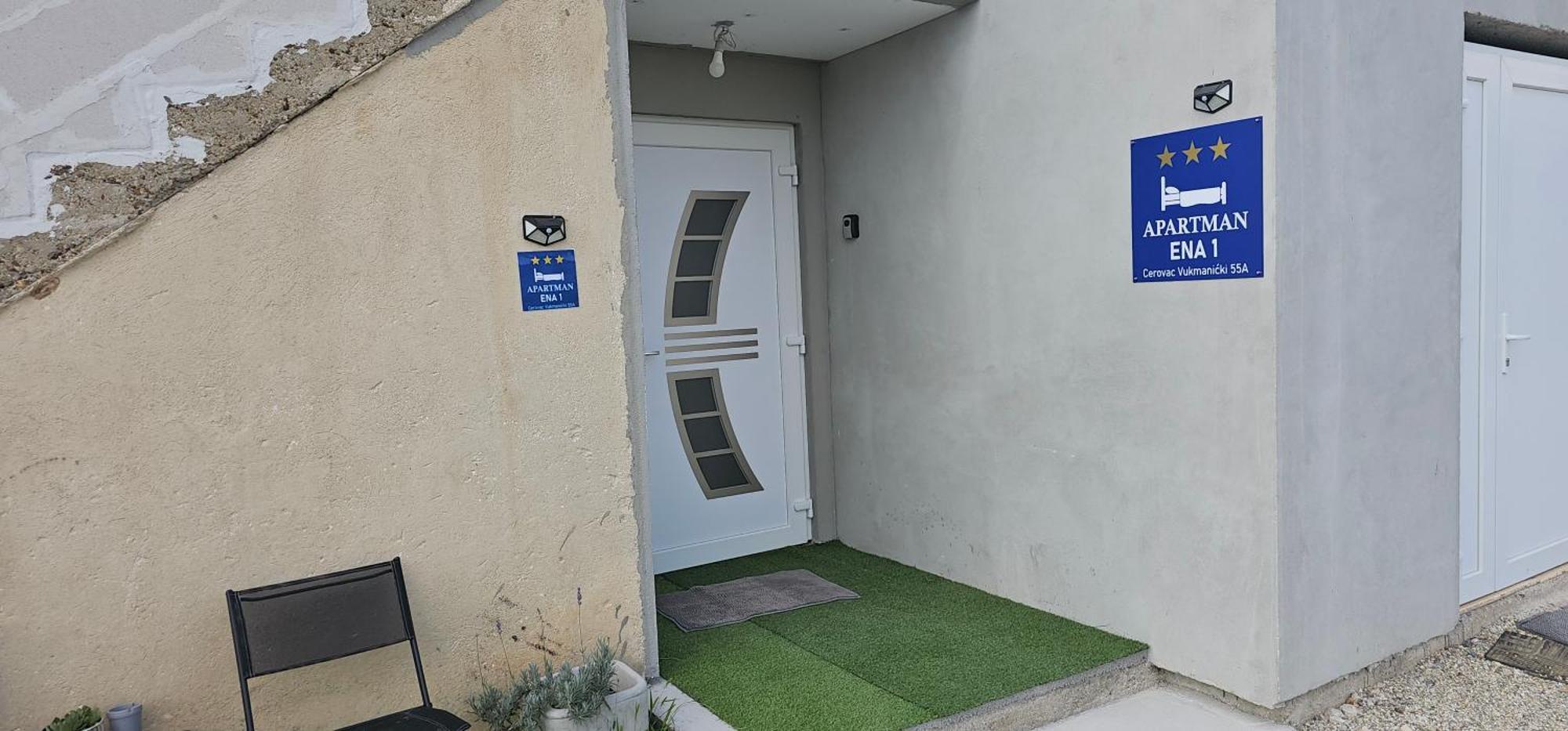 Ena1 & Ena2 -Big Free Parking Apartment Karlovac Exterior photo