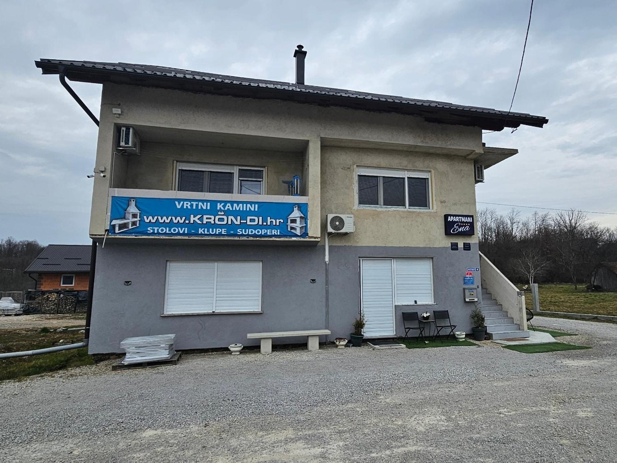 Ena1 & Ena2 -Big Free Parking Apartment Karlovac Exterior photo