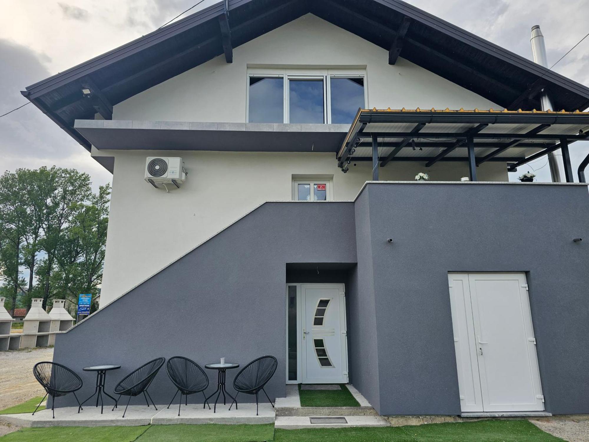 Ena1 & Ena2 -Big Free Parking Apartment Karlovac Exterior photo