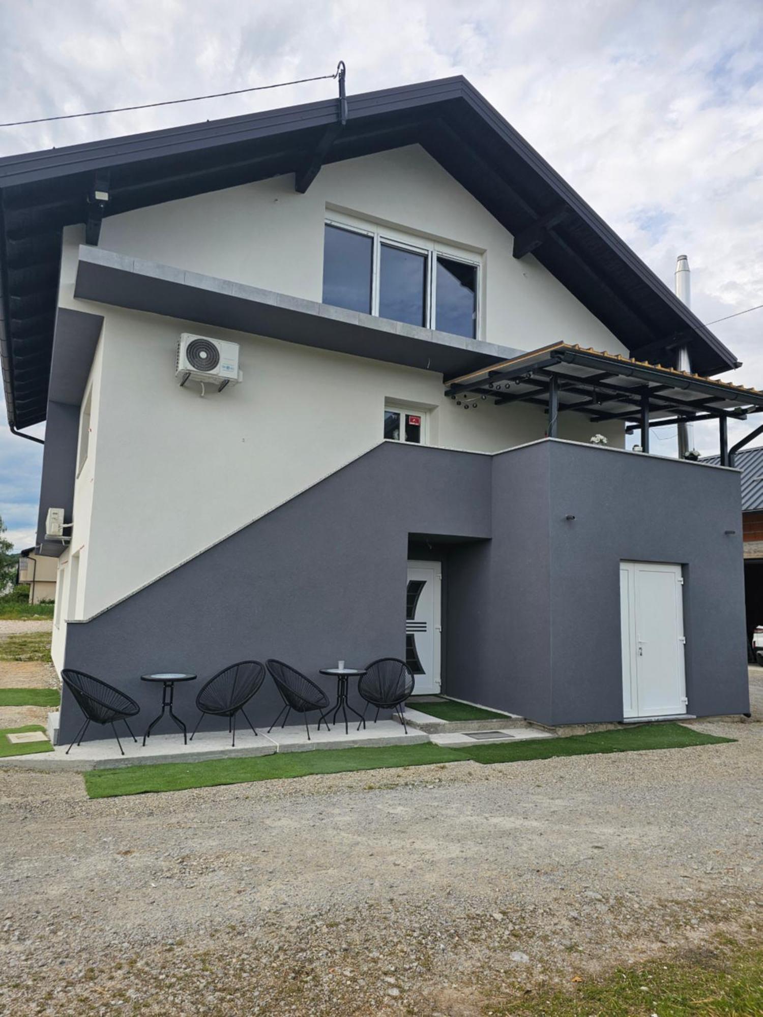 Ena1 & Ena2 -Big Free Parking Apartment Karlovac Exterior photo